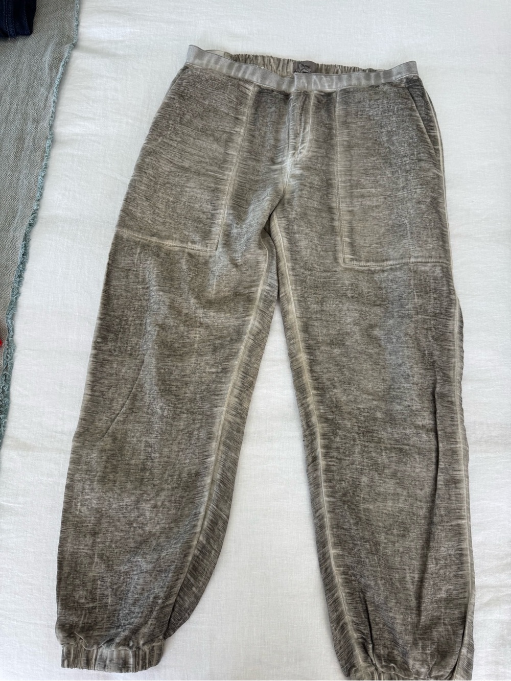 Women’s Gray Casual Jogger Pants - Elastic Waist